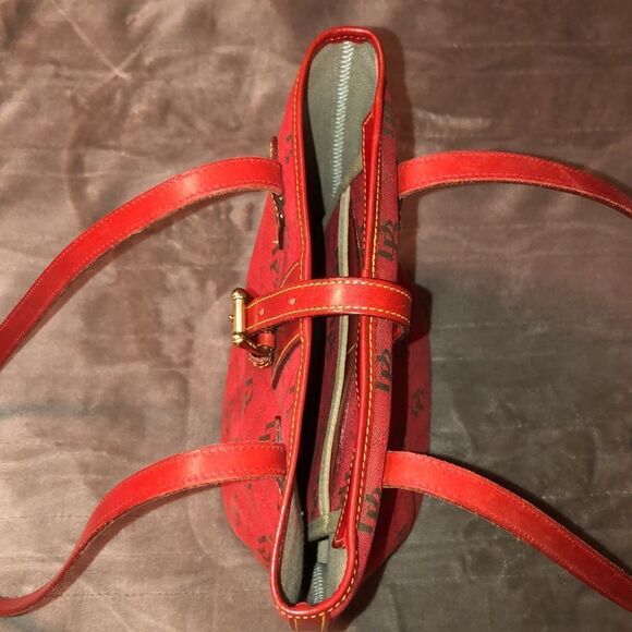 Dooney & Bourke Red Canvas Leather Combo DB Logo Bucket Shoulder Bag Purse - Picture 12 of 15